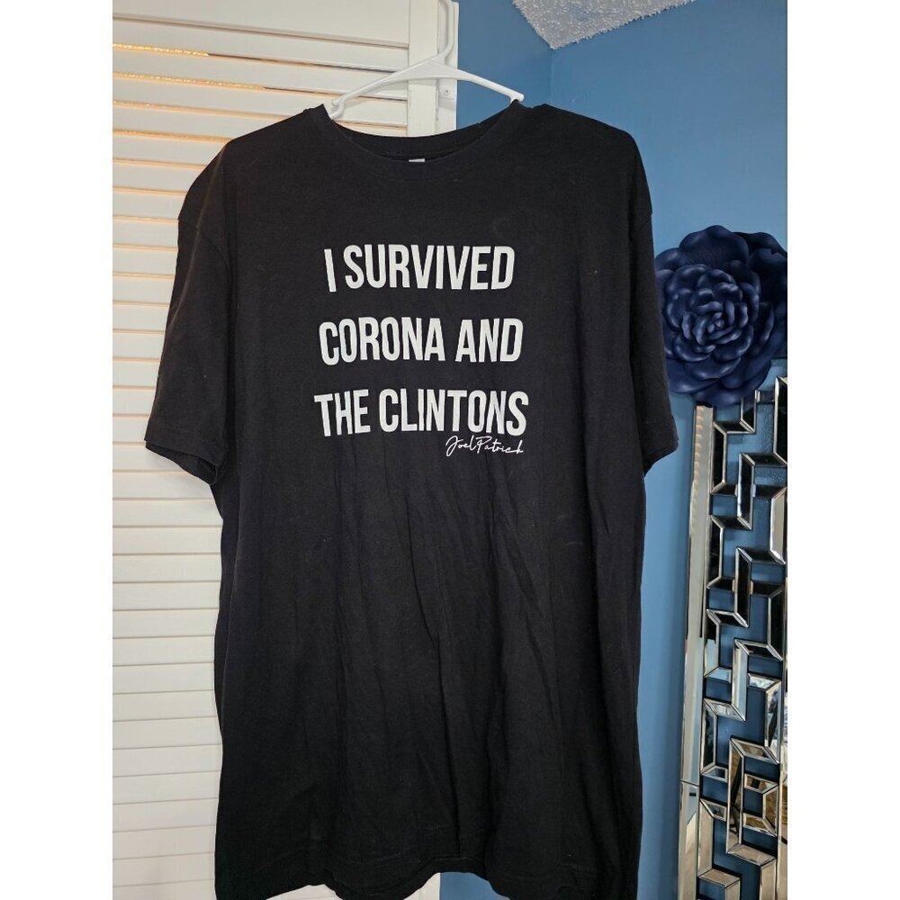 I Survived Corona & the Clintons t-shirt Women's XL Black